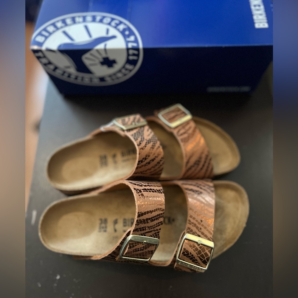 Birkenstock Tan Patterned Sandals - Picture 2 of 6